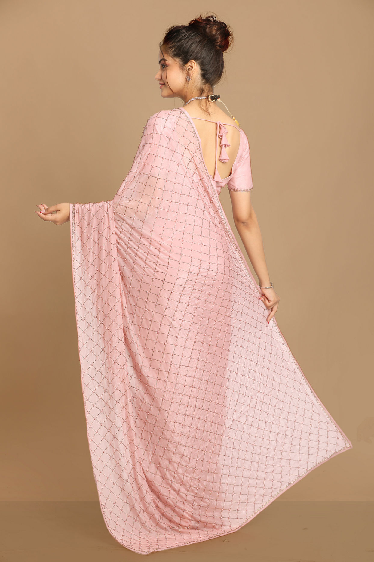 Princessy Pink Saree image number 3